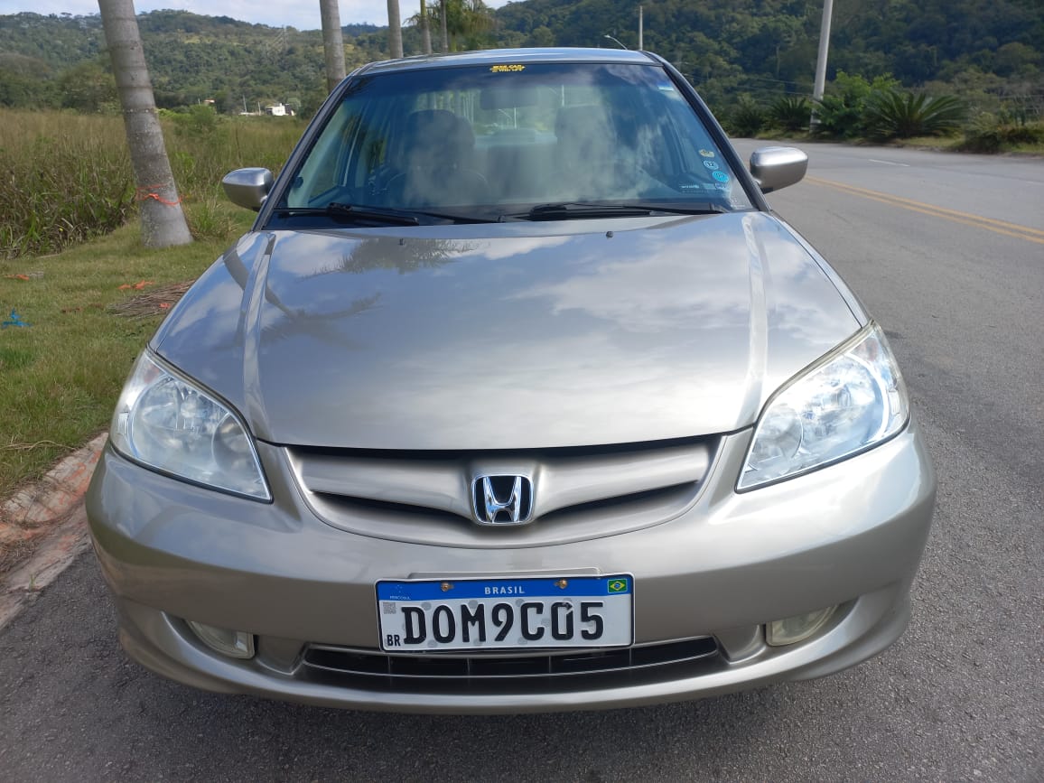 Honda Civic 2004 à venda em São Paulo