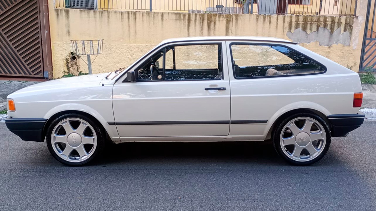 Volkswagen Gol CL 1994 à venda em São Paulo