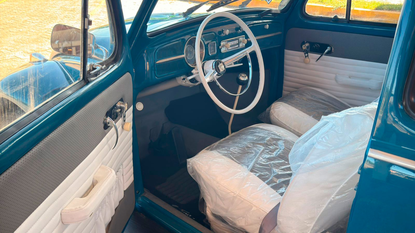 Volkswagen Fusca 1963 — reconstrução da Volkswagen